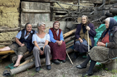 Bake stare planine i autorka serijala